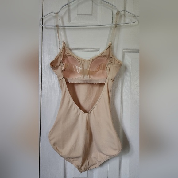 Camisole Leotard w  BraTek In Nude Size Small - Picture 8 of 13